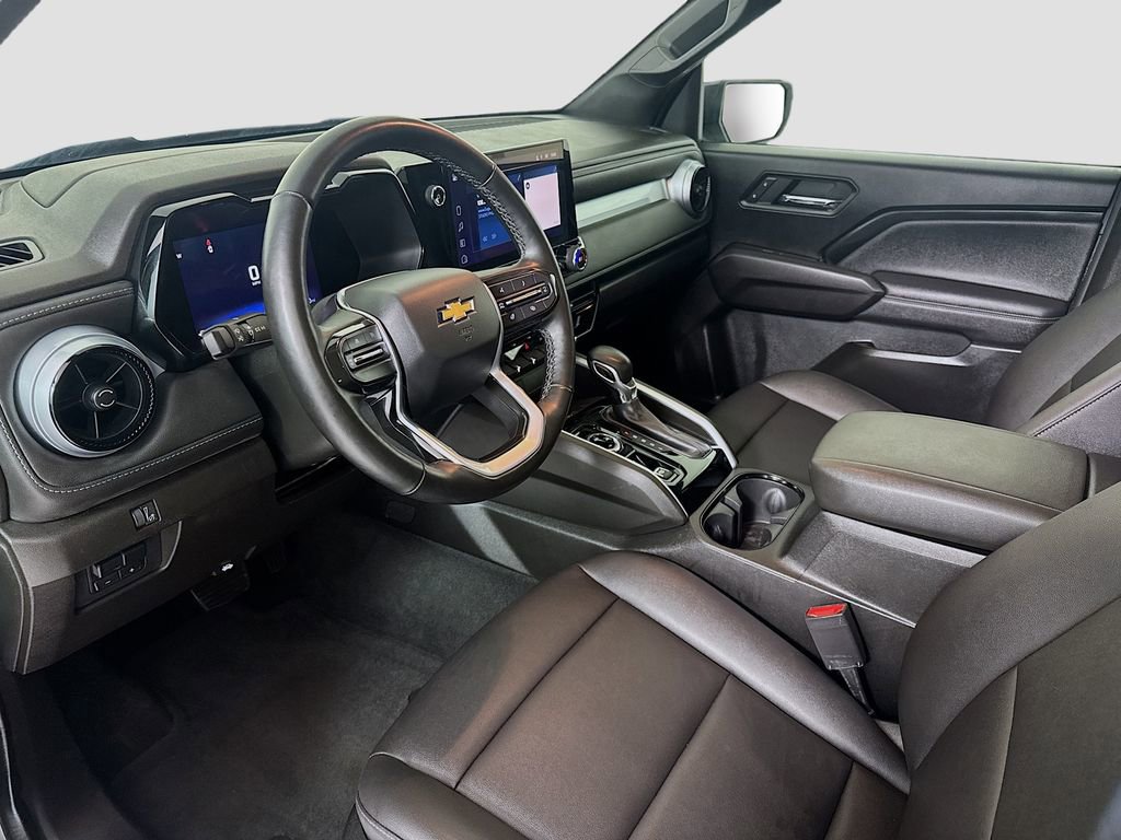 Used 2023 Chevrolet Colorado LT image 7