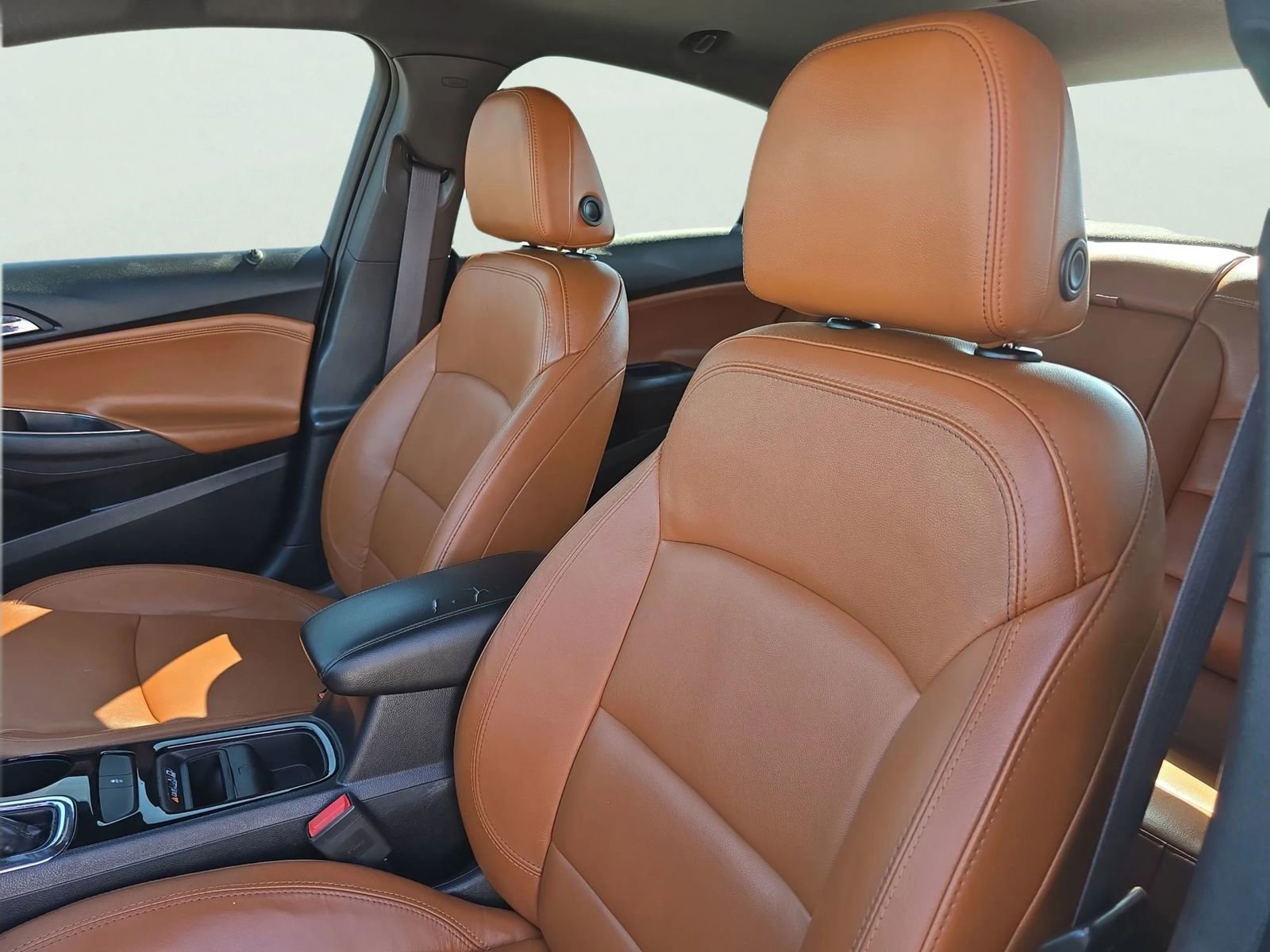 Used 2017 Chevrolet Cruze Premier image 9