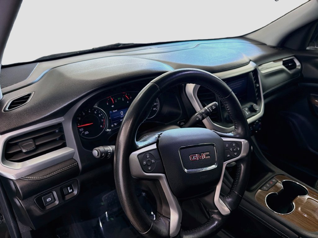 Used 2020 GMC Acadia SLE FWD image 11