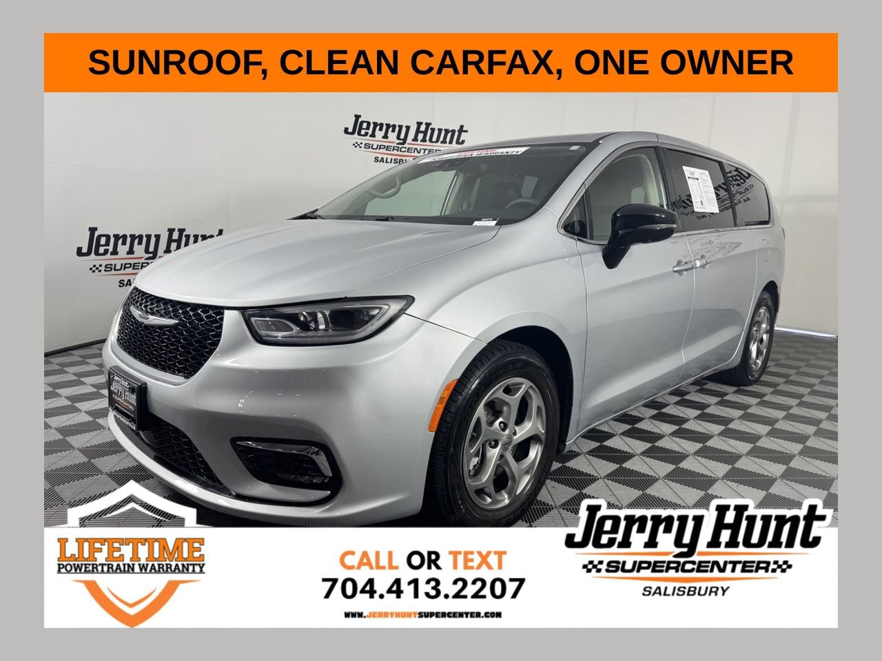 Used 2024 Chrysler Pacifica Limited