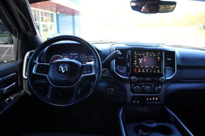 Used 2020 RAM 2500 Big Horn w/ Night Edition AWD/4WD image 12