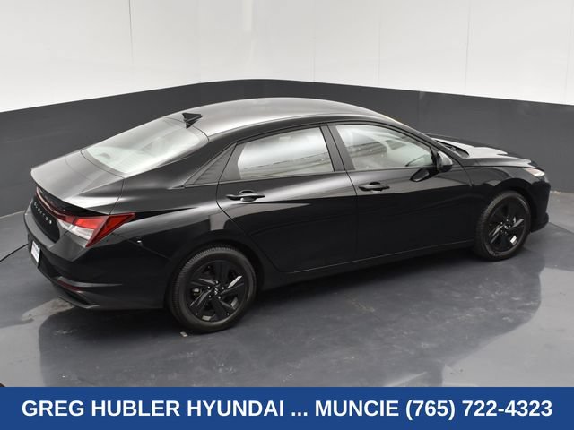 Used 2023 Hyundai Elantra SEL FWD image 31