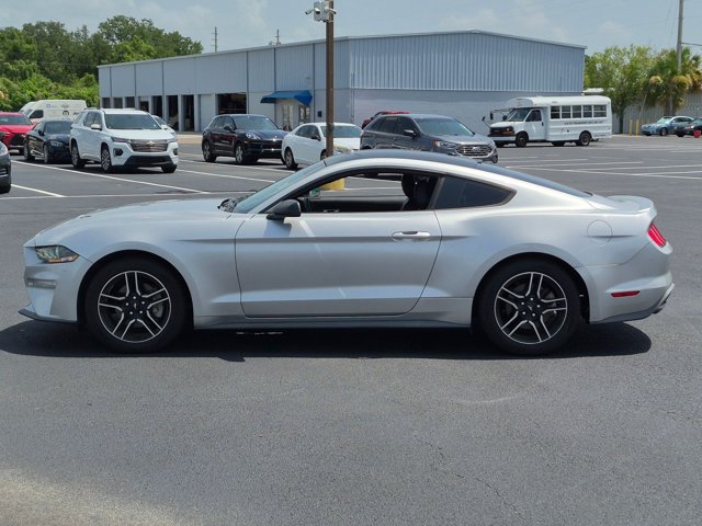 Used 2019 Ford Mustang Premium RWD image 8