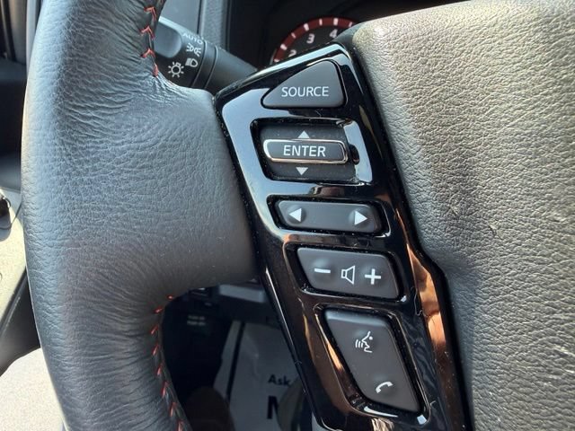 Used 2023 Nissan Frontier PRO-4X w/ Pro Convenience Package AWD/4WD image 29
