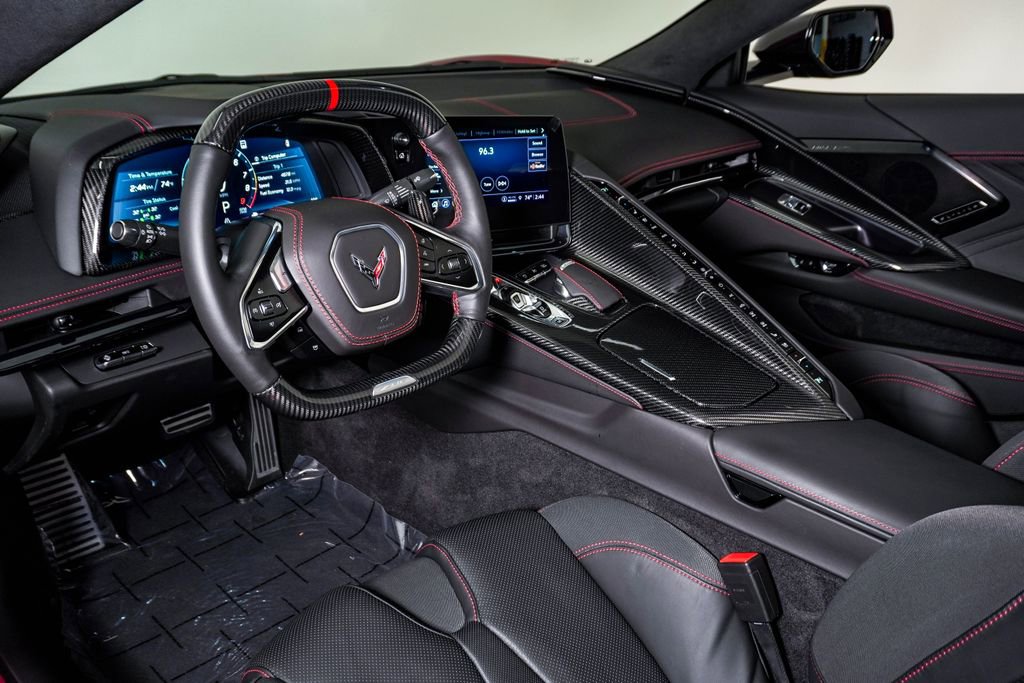 Used 2023 Chevrolet Corvette Z06 w/ Z07 Performance Package RWD image 25