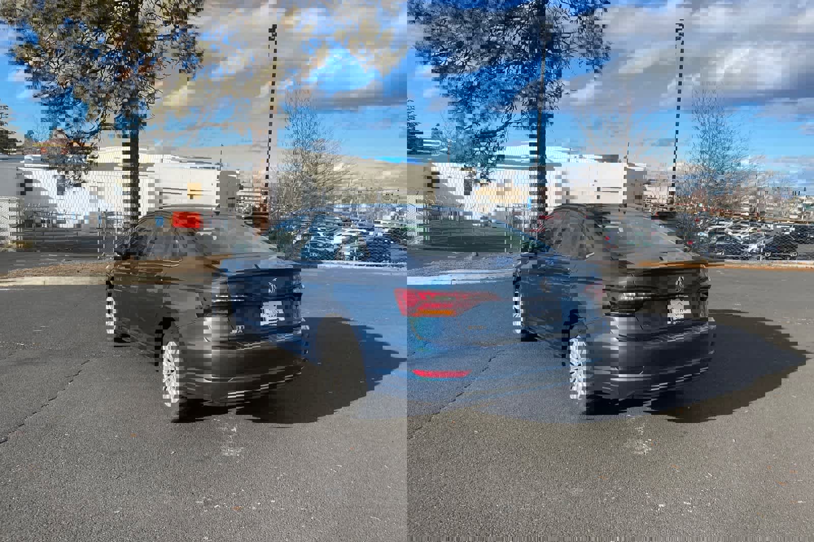 Used 2019 Volkswagen Jetta S image 6