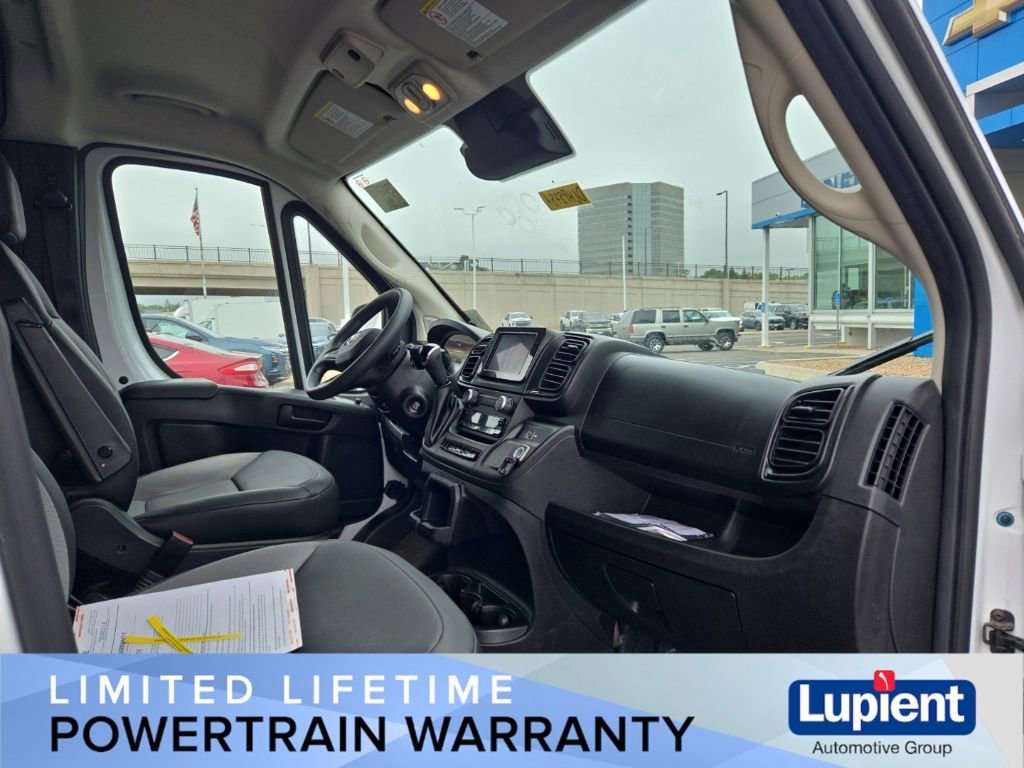 Used 2026 RAM ProMaster 2500 w/ Convenience Group FWD image 18
