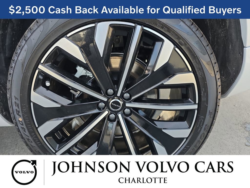 New 2026 Volvo XC90 B6 Ultra w/ Protection Package image 38