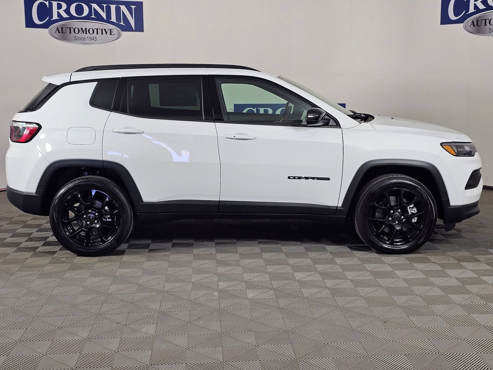 New 2026 Jeep Compass Latitude AWD/4WD image 6