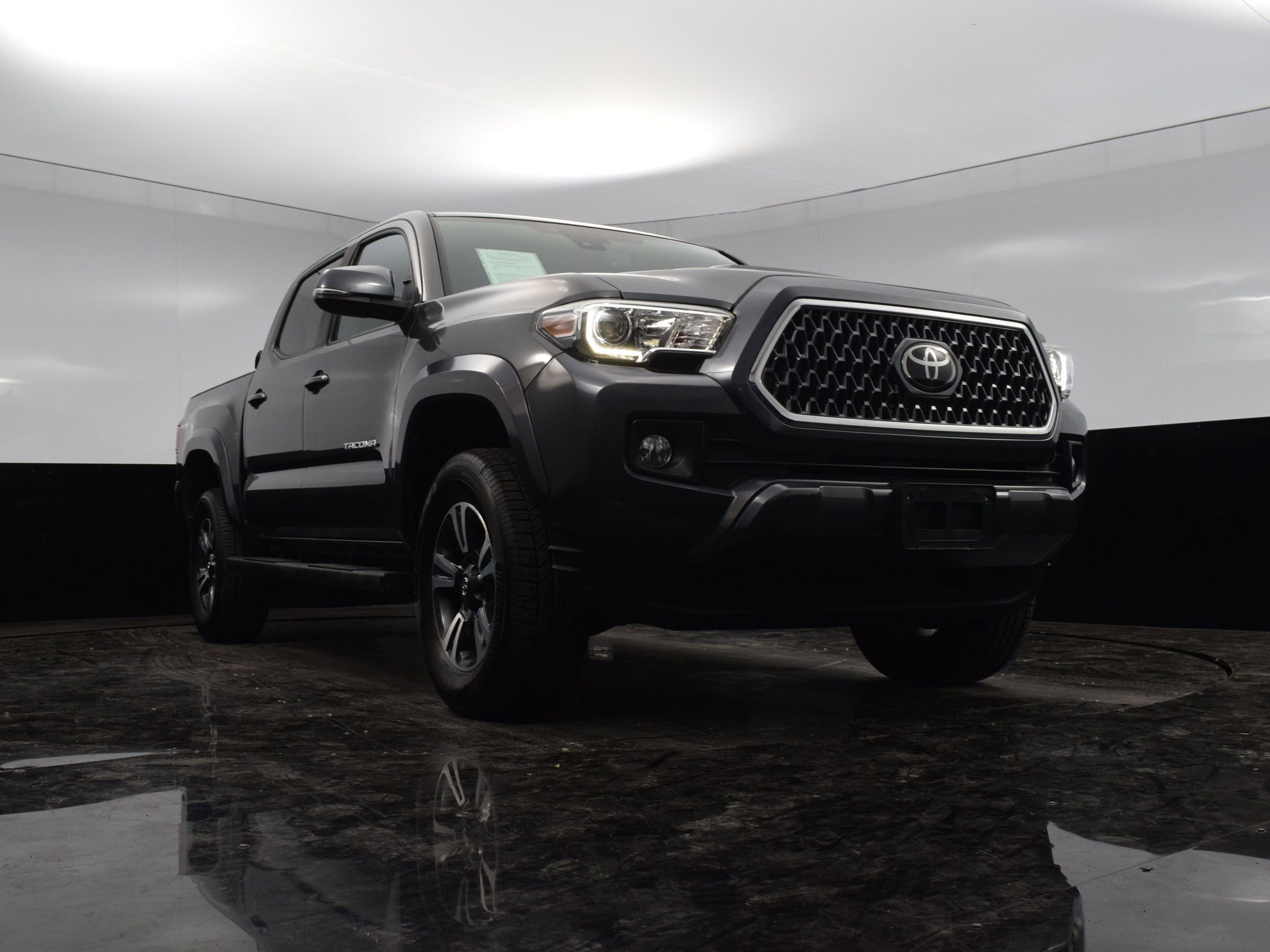 Used 2019 Toyota Tacoma SR5 image 15