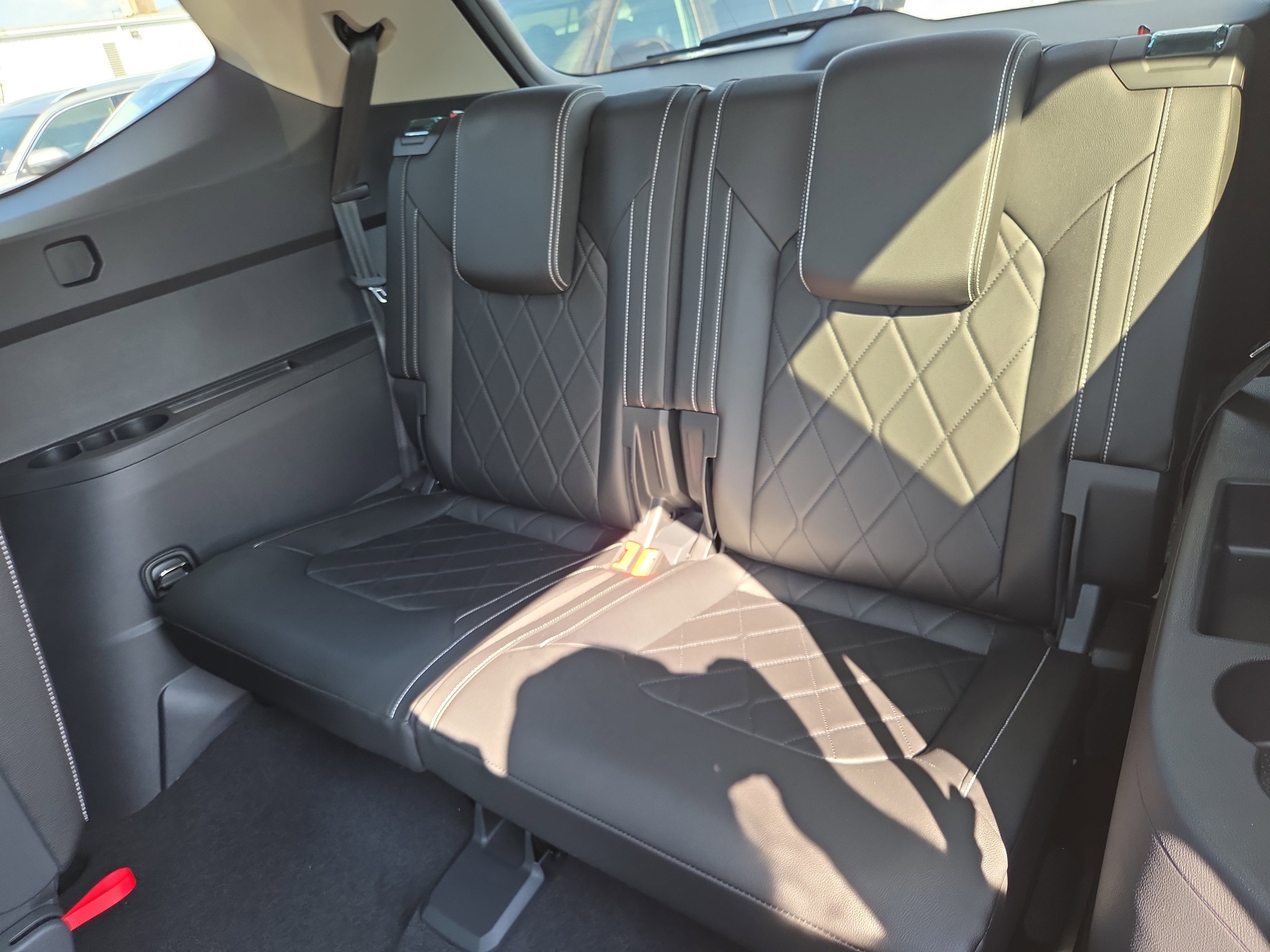 New 2026 Volkswagen Atlas SEL Premium R-Line image 7