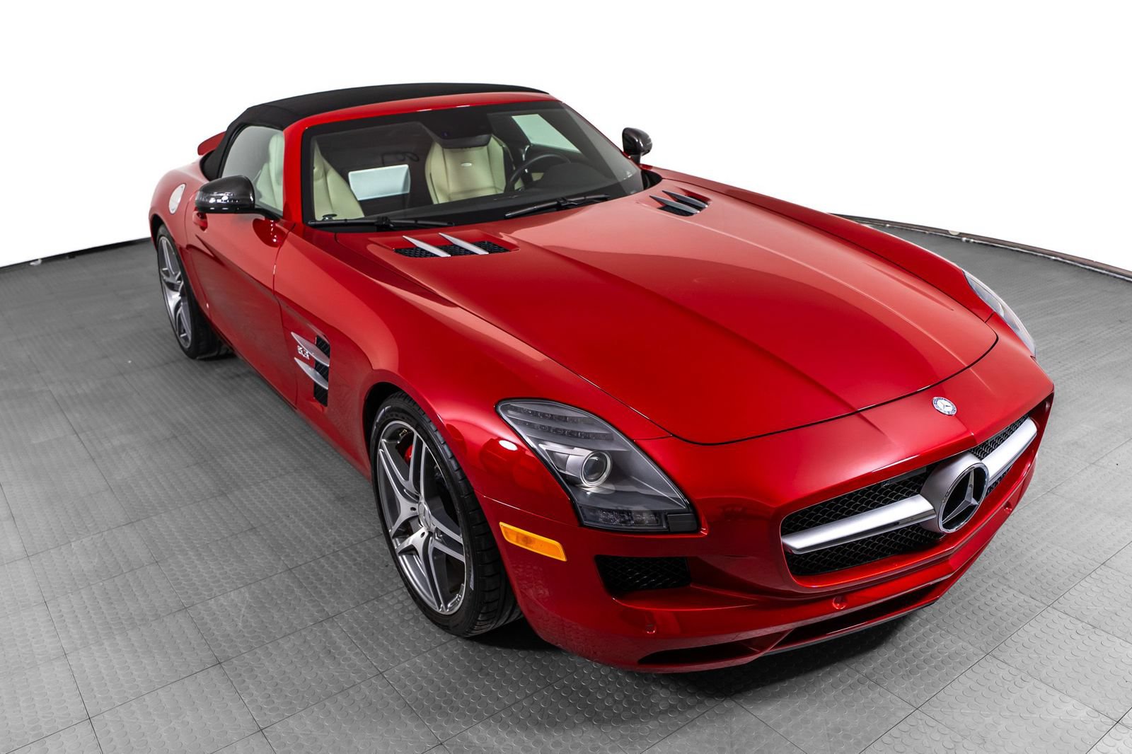 Used 2012 Mercedes-Benz SLS AMG Roadster image 55