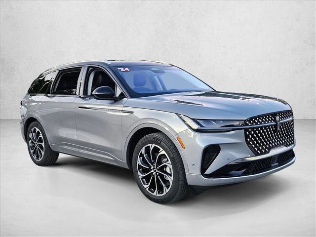 Used 2024 Lincoln Nautilus Reserve w/ Equipment Group 202A video 3