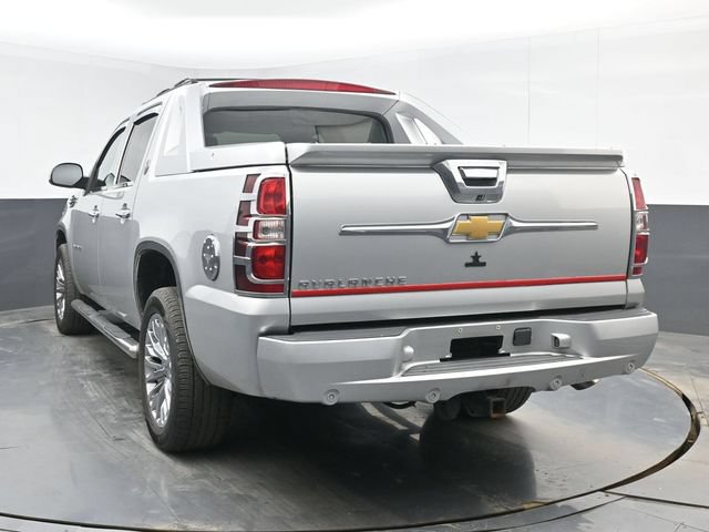Used 2013 Chevrolet Avalanche LT AWD/4WD image 7