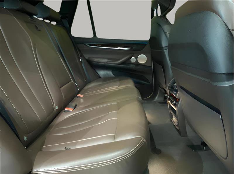 Used 2017 BMW X5 xDrive50i image 14