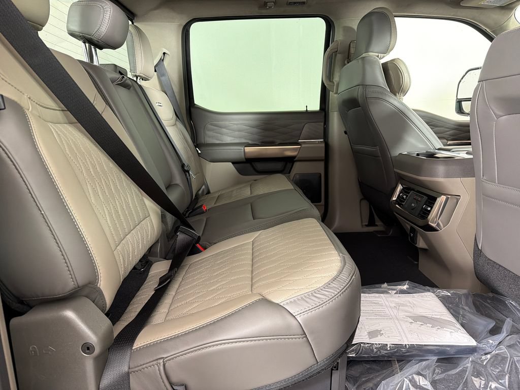 New 2026 Ford F350 Platinum w/ Platinum Plus Package AWD/4WD image 23