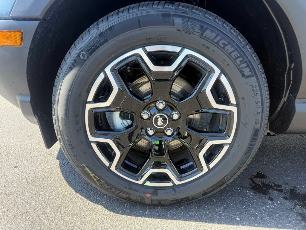 New 2026 Ford Bronco Sport Outer Banks w/ Outer Banks Tech Package+ AWD/4WD image 11