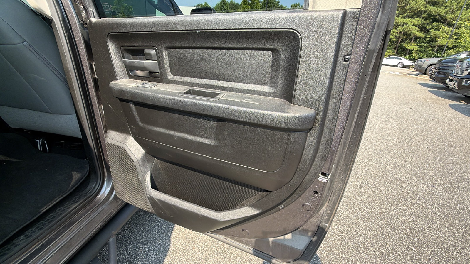 Used 2019 RAM 1500 Express AWD/4WD image 20
