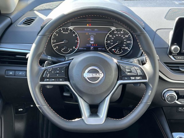 Used 2025 Nissan Altima 2.5 SR image 14