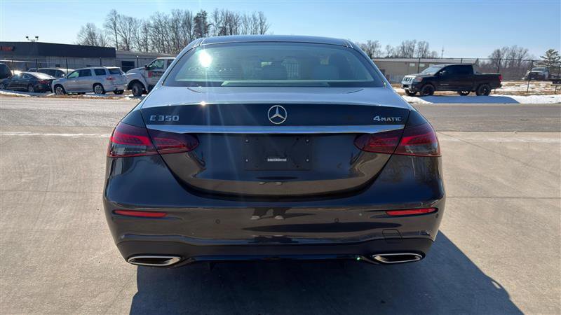 Used 2022 Mercedes-Benz E 350 4MATIC Sedan w/ Driver Assistance Package image 6