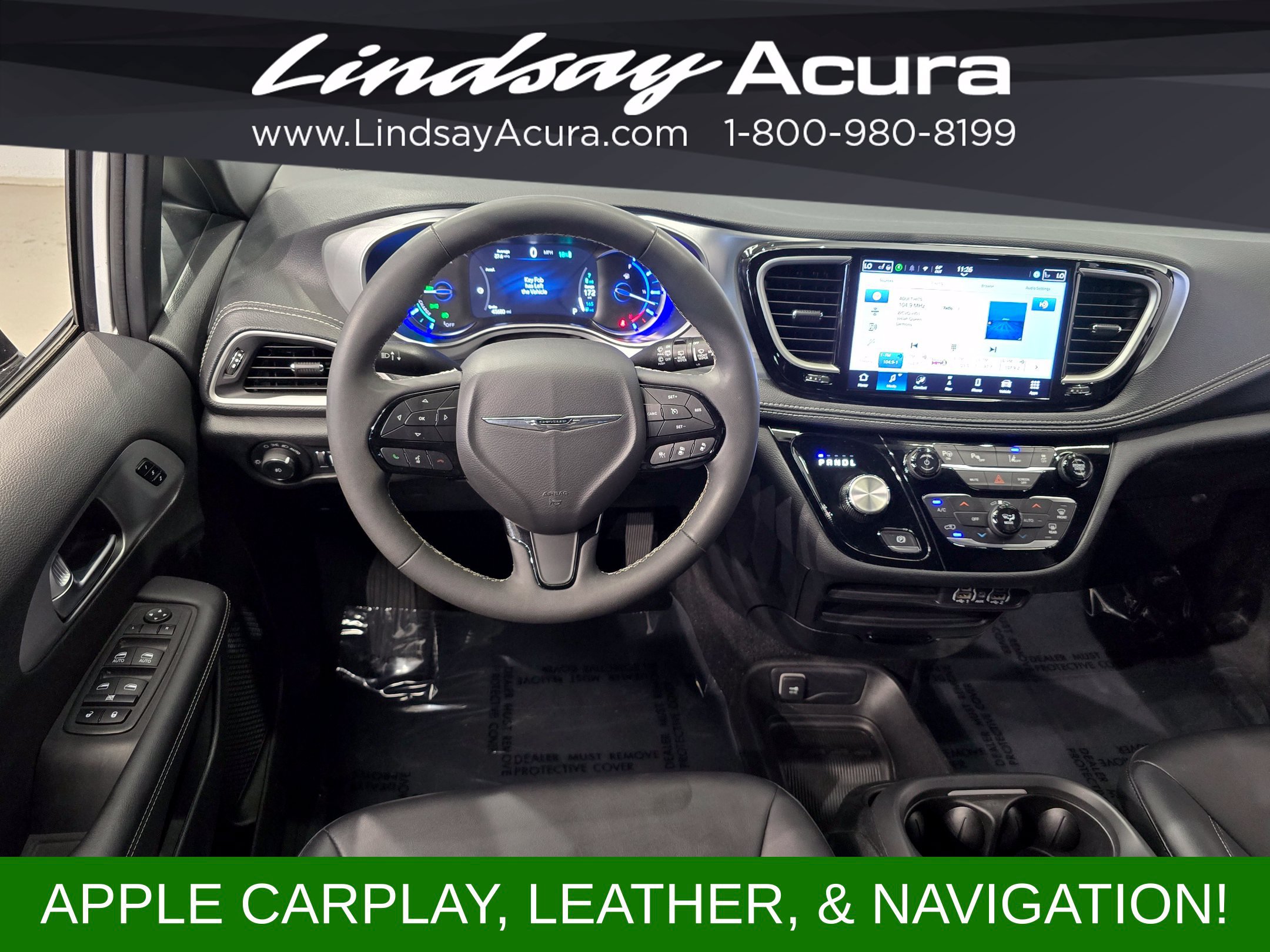 Used 2024 Chrysler Pacifica Limited FWD image 12