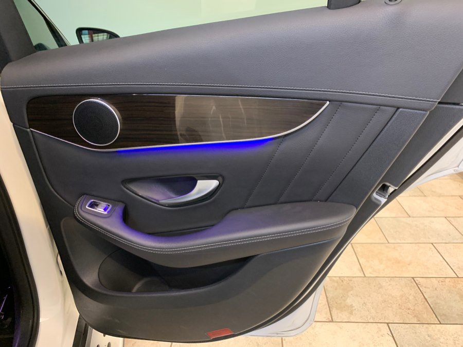 Used 2022 Mercedes-Benz GLC 300 4MATIC Coupe image 61