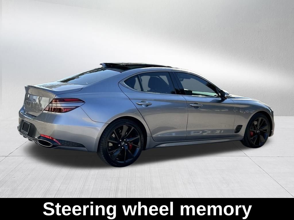 Used 2023 Genesis G70 3.3T w/ Sport Prestige Package image 6