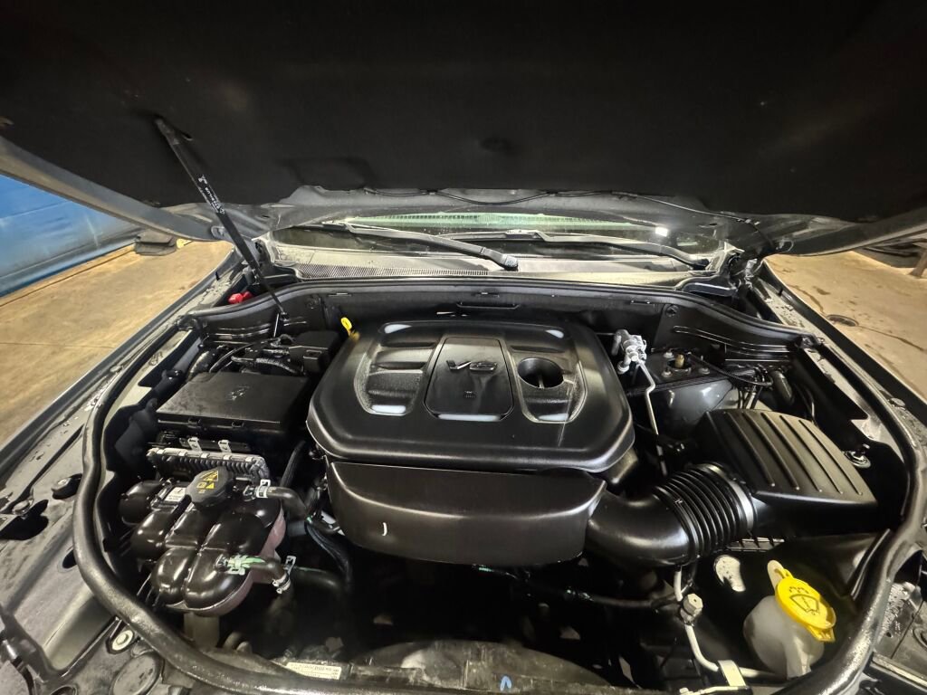 Used 2021 Jeep Grand Cherokee Trailhawk w/ Trailhawk Luxury Group image 23