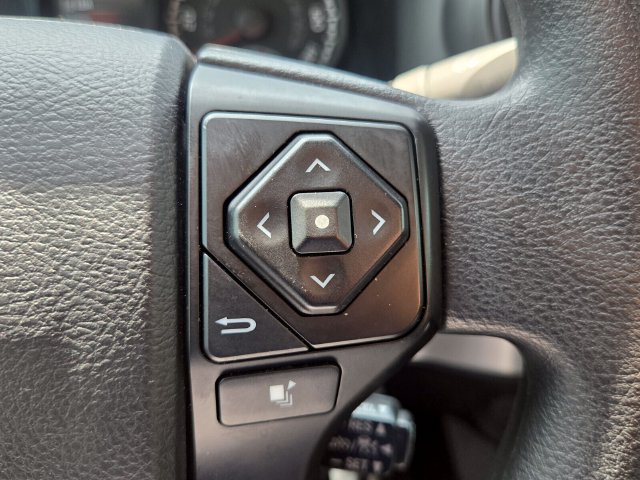 Used 2022 Toyota Tacoma SR w/ SR Convenience Package RWD image 23