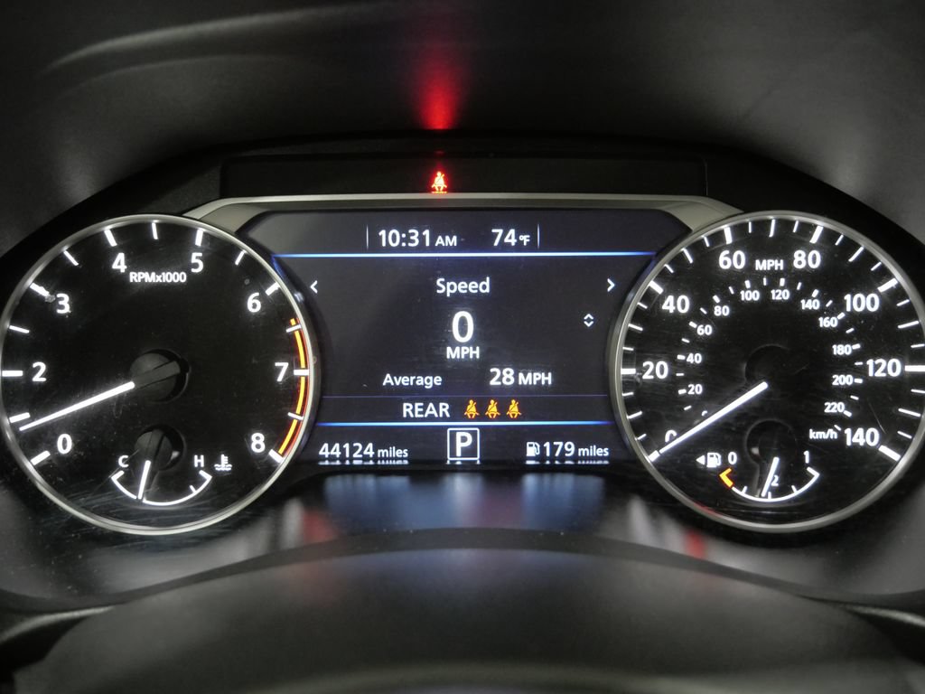 Used 2025 Nissan Altima 2.5 SR FWD image 14