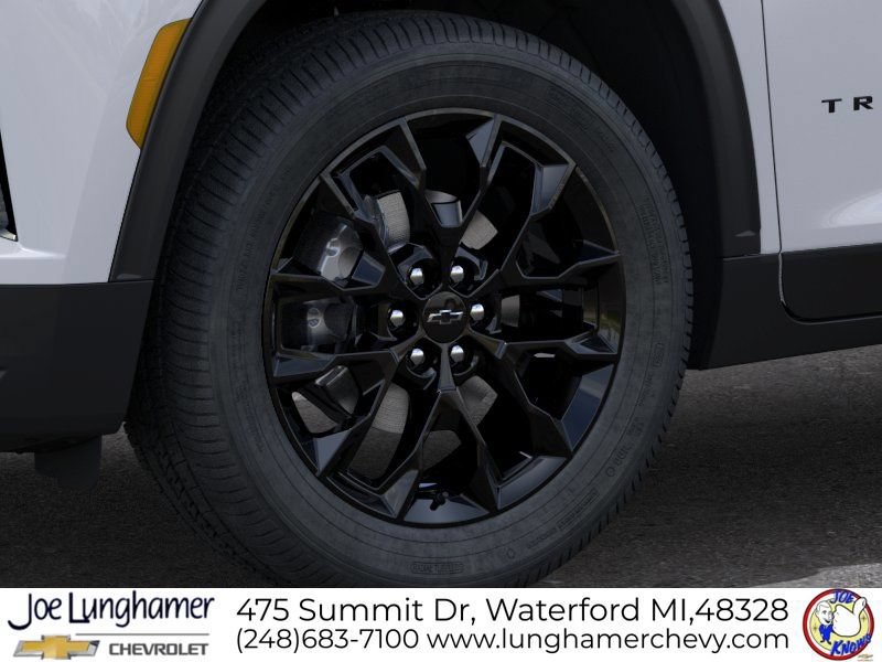 New 2026 Chevrolet Traverse LT w/ Midnight/Sport Edition AWD/4WD image 10