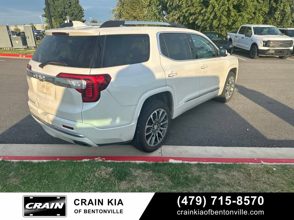 Used 2021 GMC Acadia Denali w/ Denali Technology Package FWD image 5