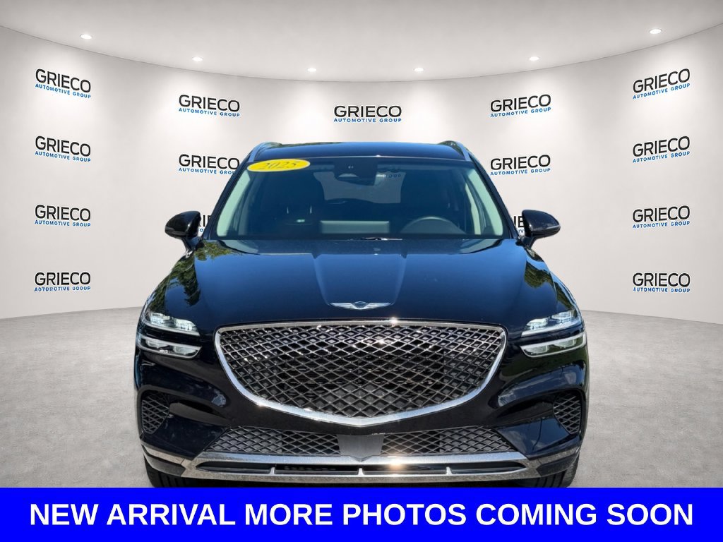 Used 2025 Genesis GV70 2.5T AWD/4WD image 2