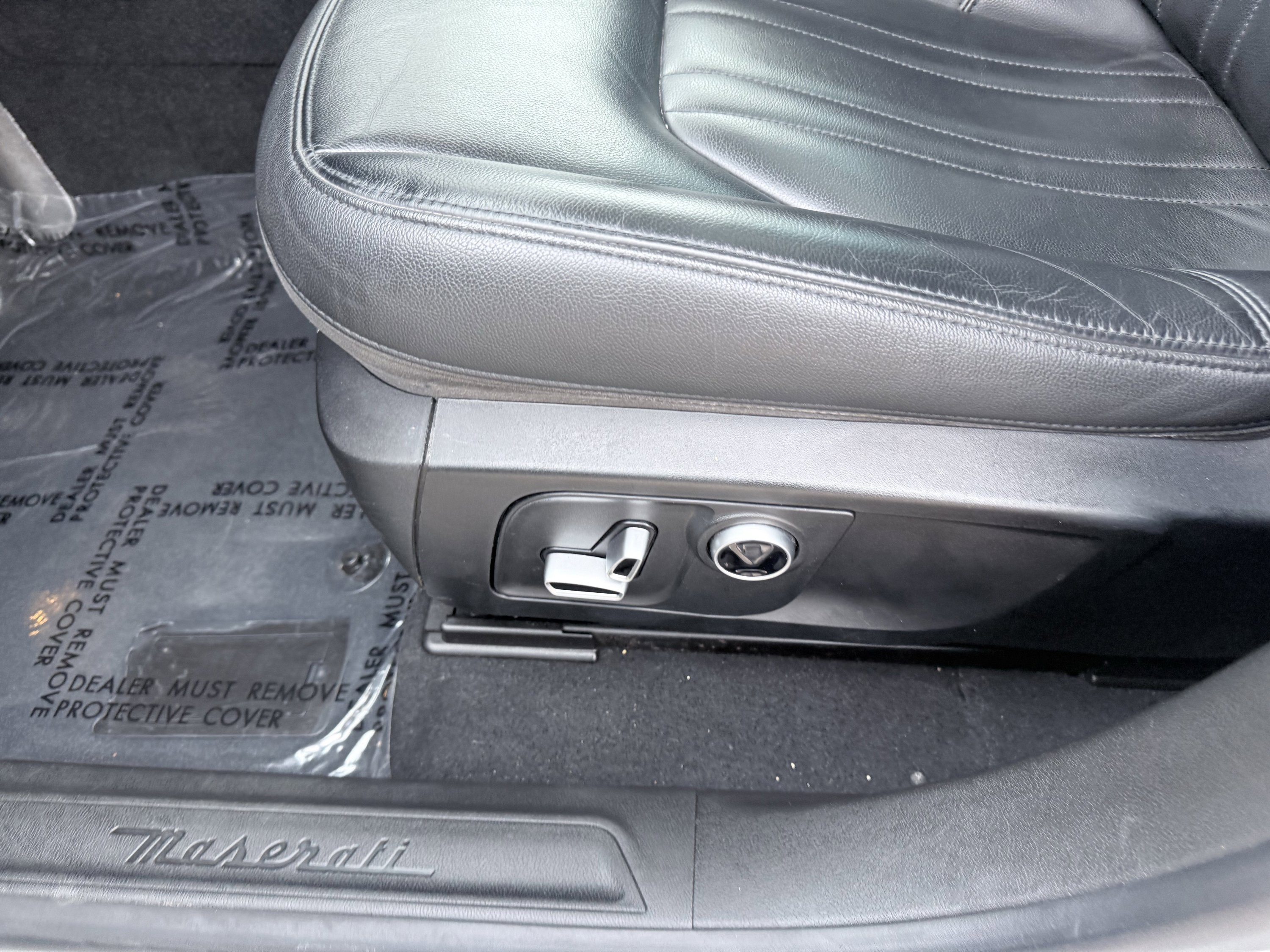 Used 2023 Maserati Levante Modena image 24