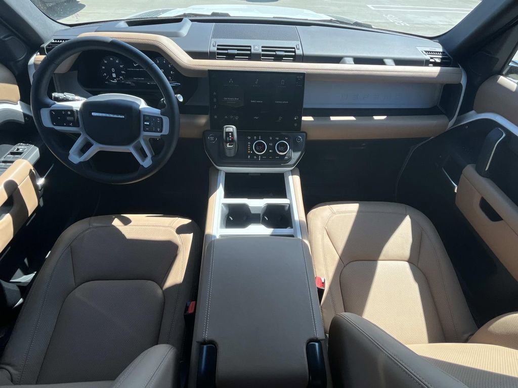 New 2026 Land Rover Defender 110 X-Dynamic SE AWD/4WD image 9