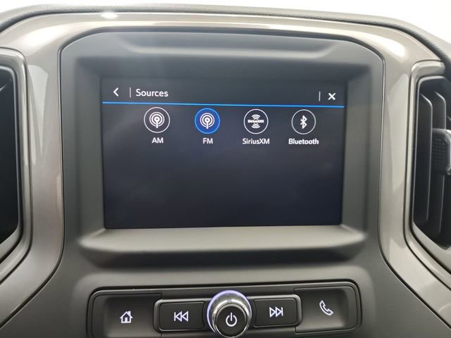 Used 2026 Chevrolet Silverado 2500 Custom w/ Custom Value Package image 14