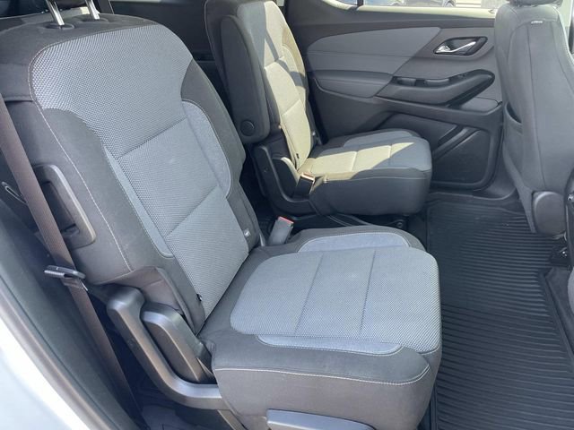 Used 2020 Chevrolet Traverse LT FWD image 21