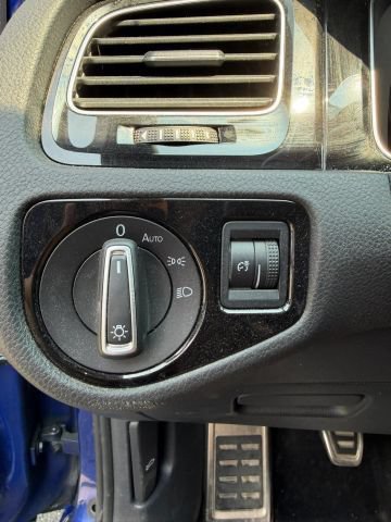 Used 2019 Volkswagen Golf R 4-Door AWD/4WD image 22