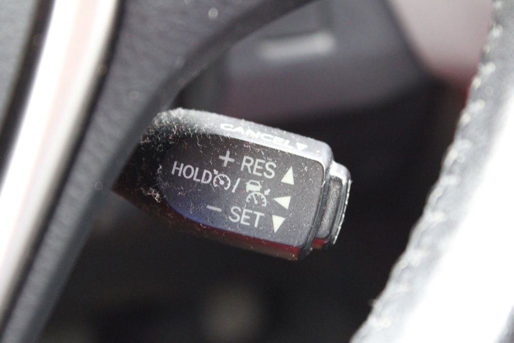 Used 2017 Toyota RAV4 XLE image 32