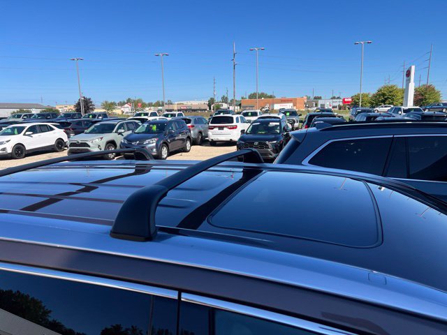 Used 2017 Toyota Highlander XLE AWD/4WD image 5