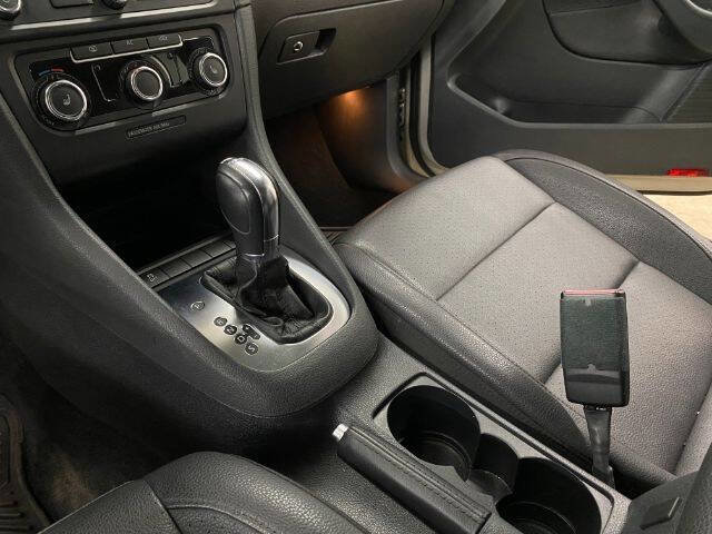 Used 2012 Volkswagen Jetta TDI image 27