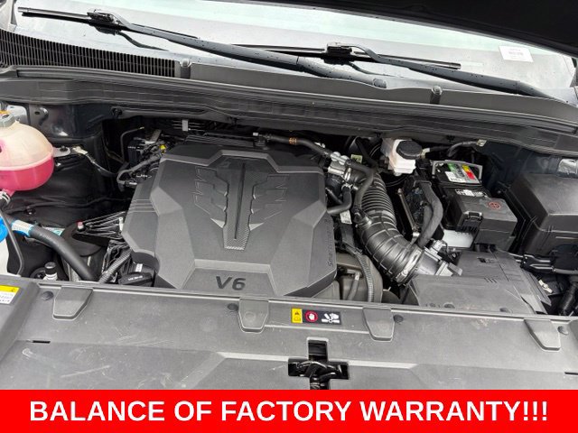 Used 2023 Kia Carnival LX FWD image 11