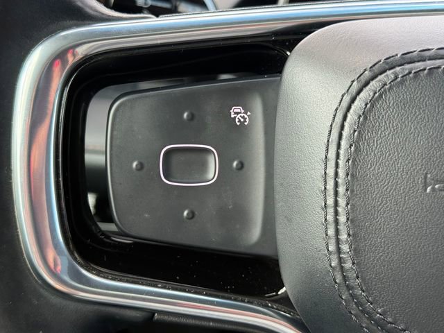 Used 2024 Lincoln Nautilus Reserve w/ Equipment Group 202A AWD/4WD image 22