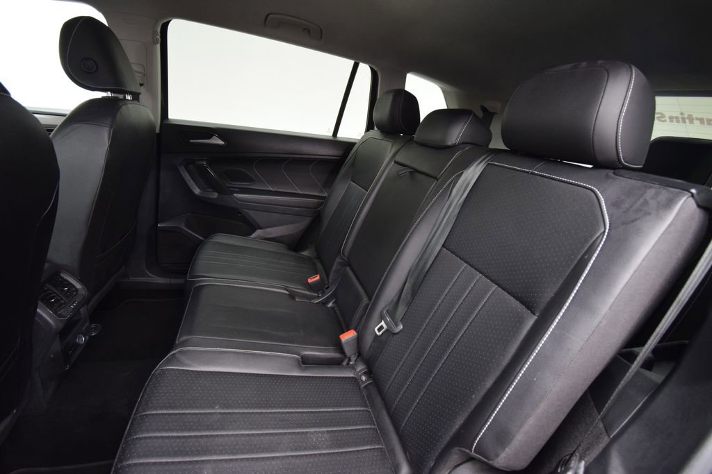 Used 2023 Volkswagen Tiguan SE image 20