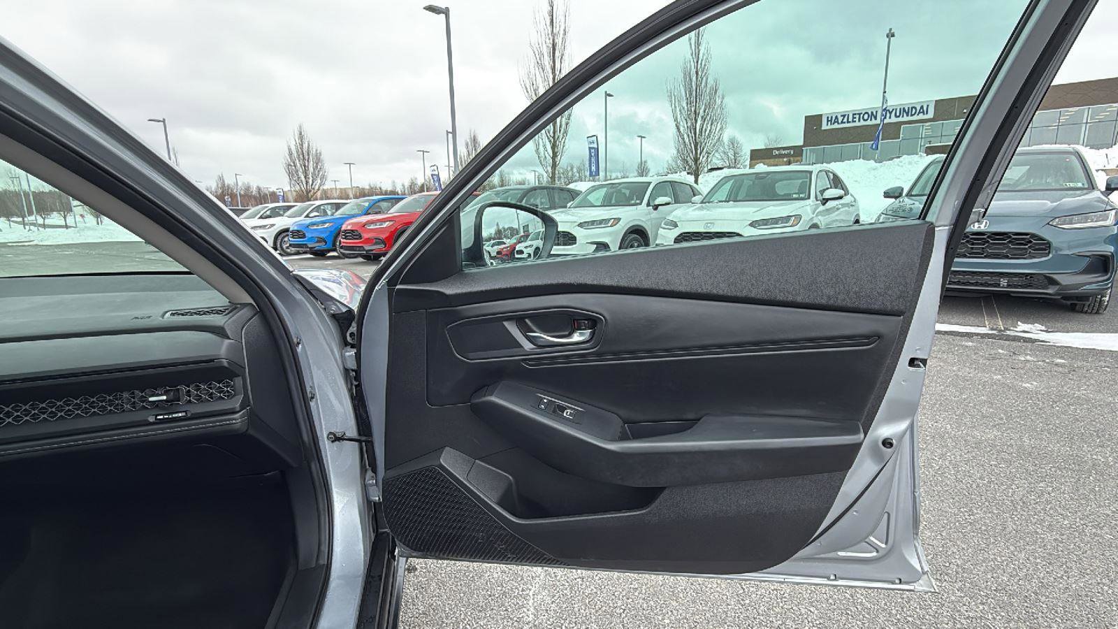 Used 2023 Honda Accord EX image 18