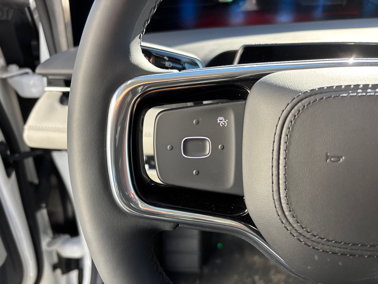 New 2026 Lincoln Nautilus Premier w/ Equipment Group 102A image 17