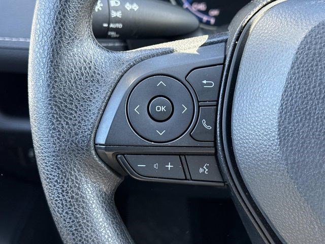 Used 2025 Toyota RAV4 XLE image 24