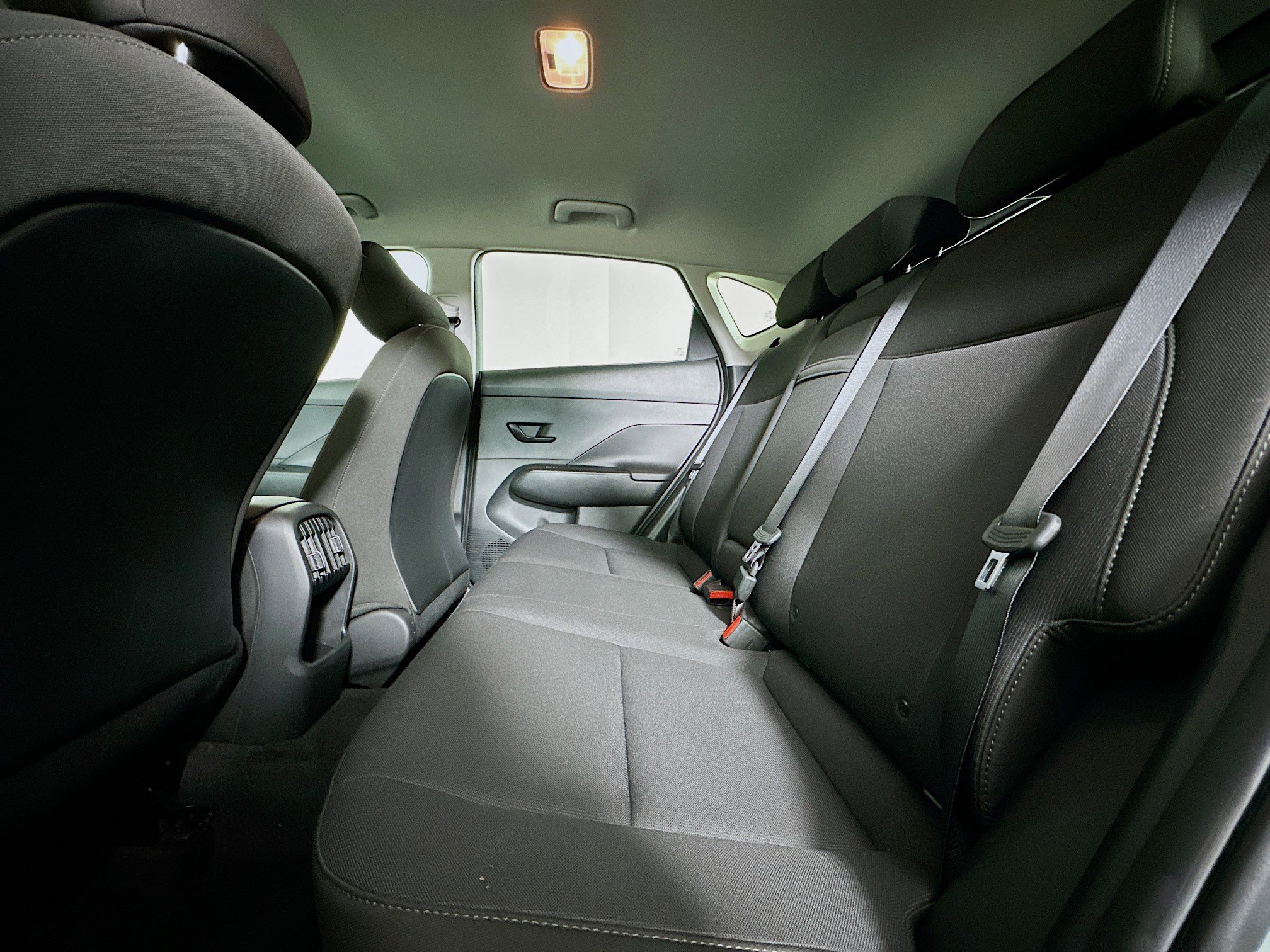 Used 2025 Hyundai Kona SEL image 26