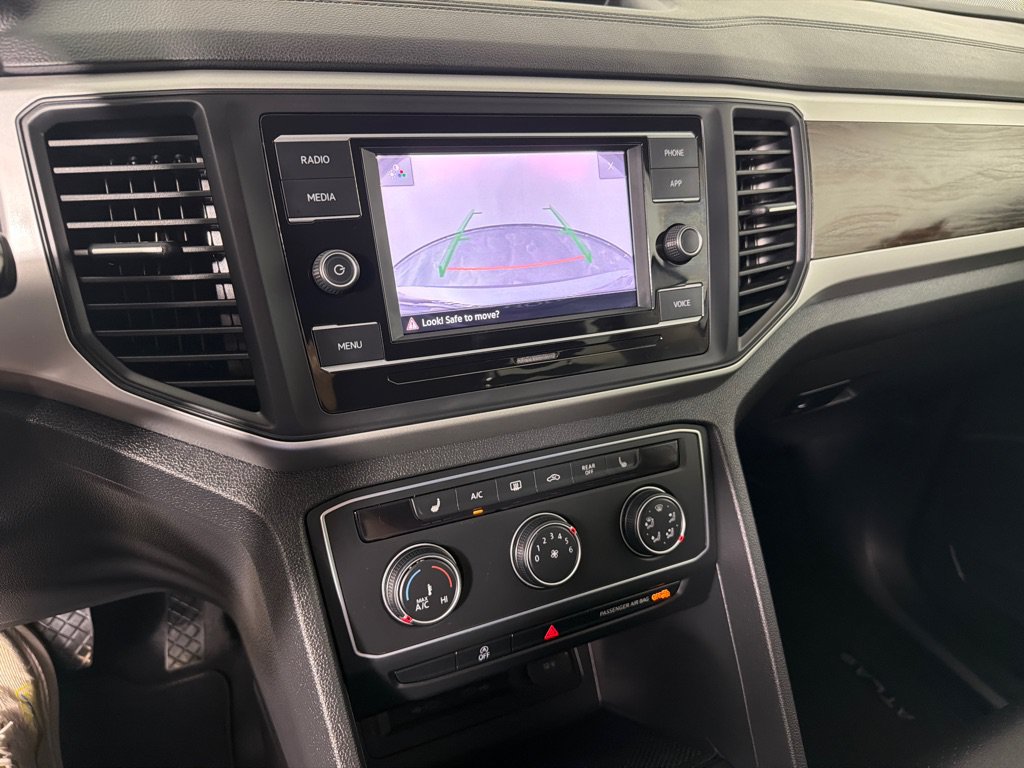 Used 2023 Volkswagen Atlas SE FWD image 16