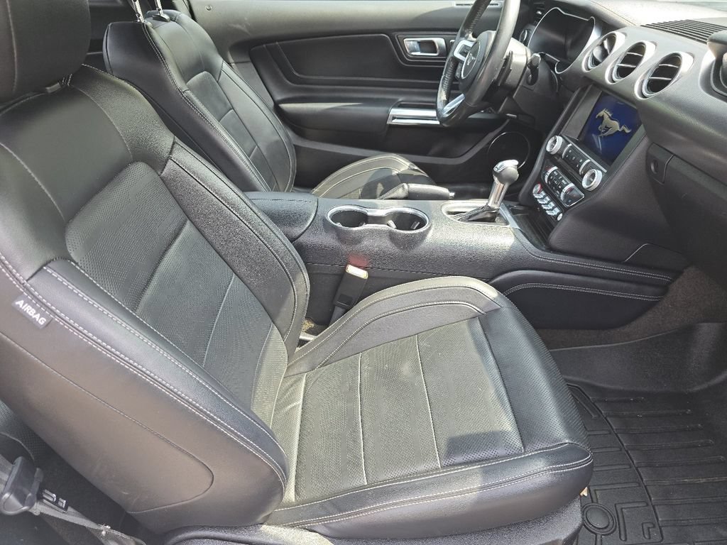 Used 2018 Ford Mustang Premium w/ Equipment Group 201A RWD image 20